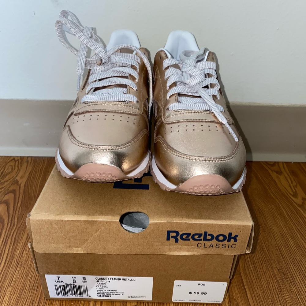 Rose Gold Reebok Classics size 7 youth